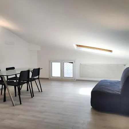 La Mansarda Del Panfilo Apartment *